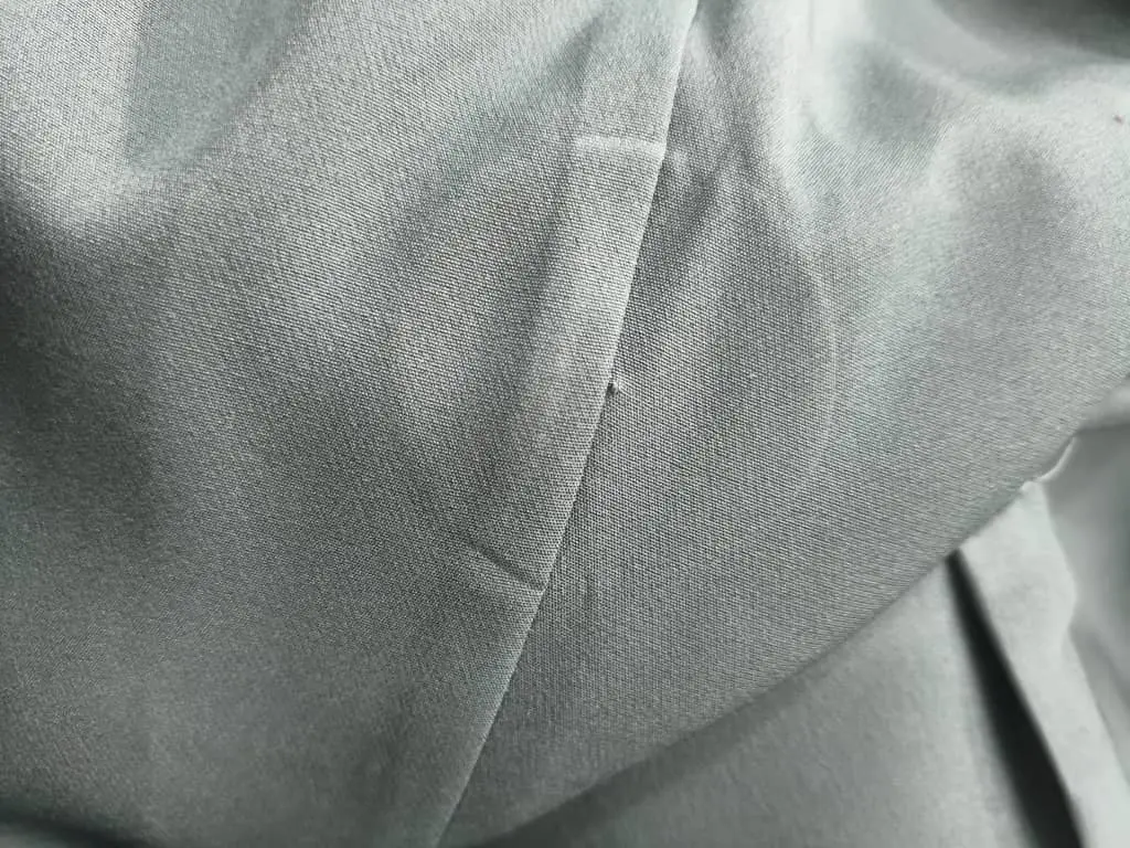 1664- کت و شلوار مهرسا (ایراد دار)